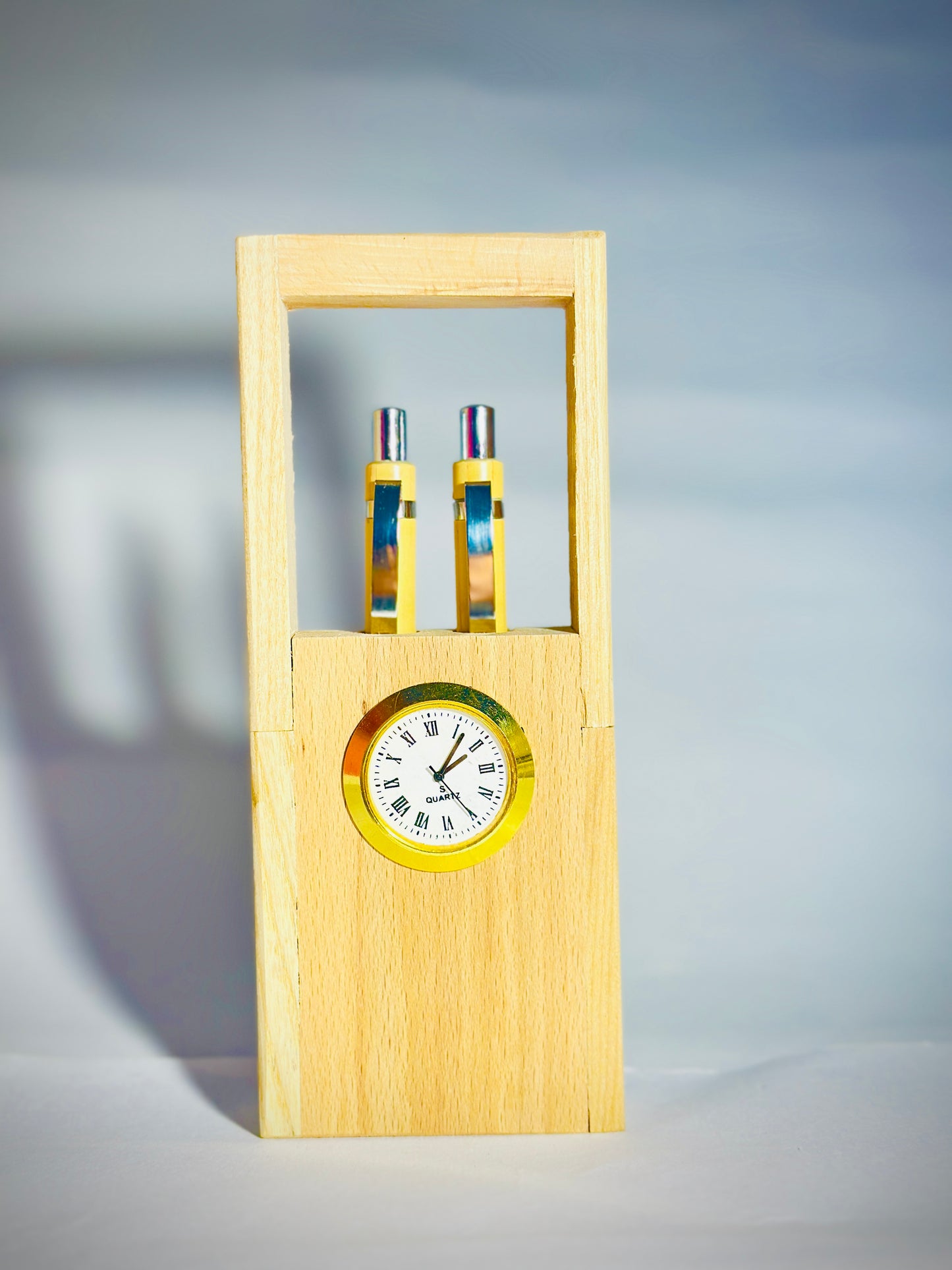 Premium WOODDY HUB Wooden Pen Stand with 2 pens & Clock for Office Table Decoration Item, pen Stand for School Use,