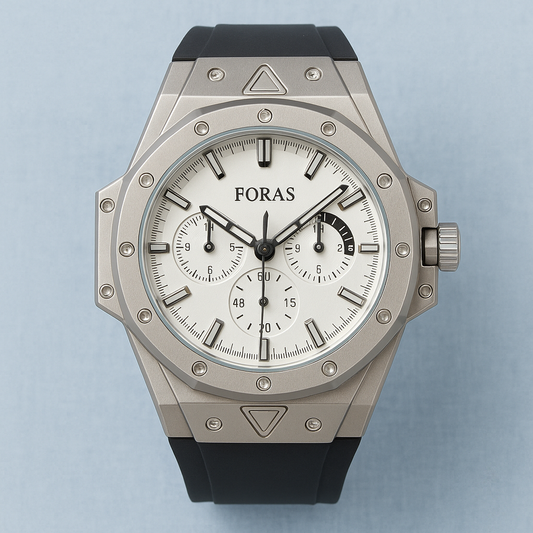 Timex Men's Analog Watch , Premium round dial with stylish design • Durable rubber strap with buckle clasp